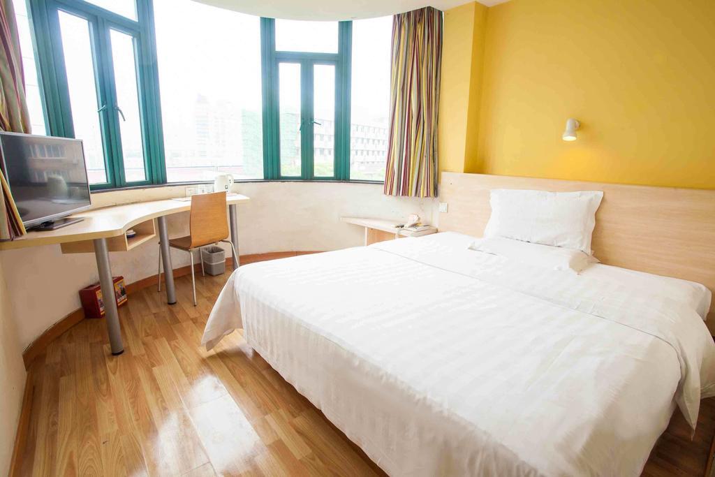 7Days Inn Guangzhou Xinshi 객실 사진